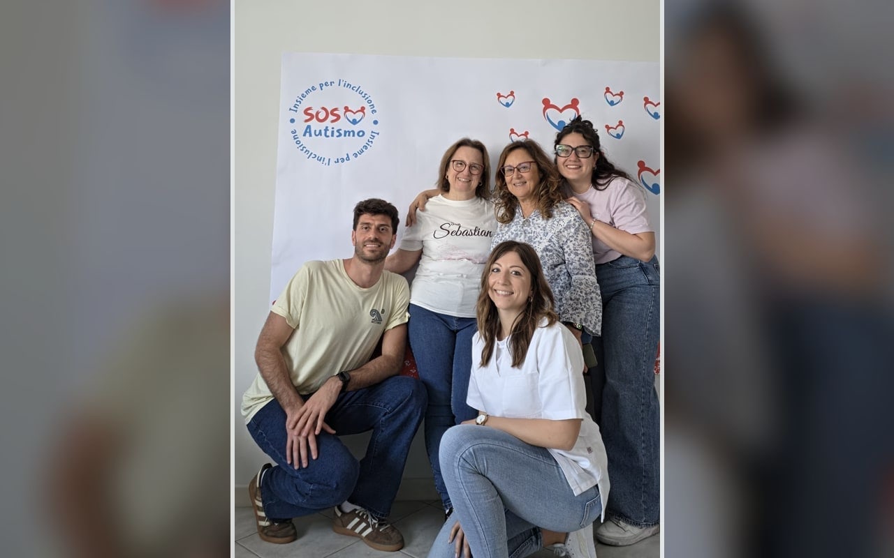 Giuseppe Feroleto durante un progetto dedicato ai bambini